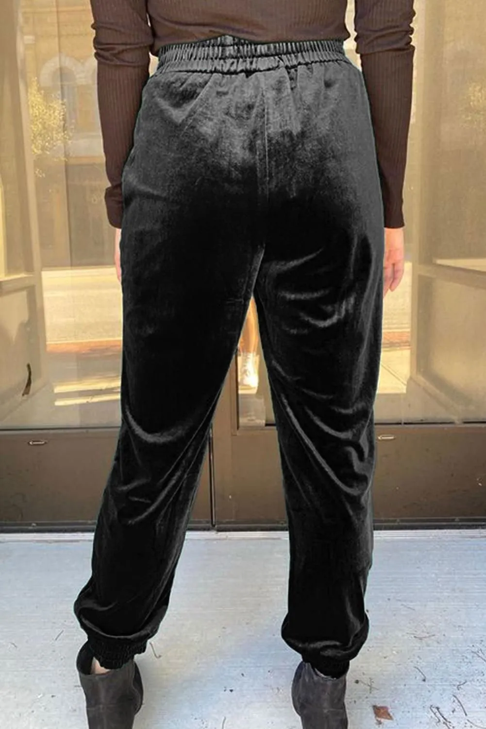 Black Vintage Pocket Velvet Jogger Pants - Luxurious Style