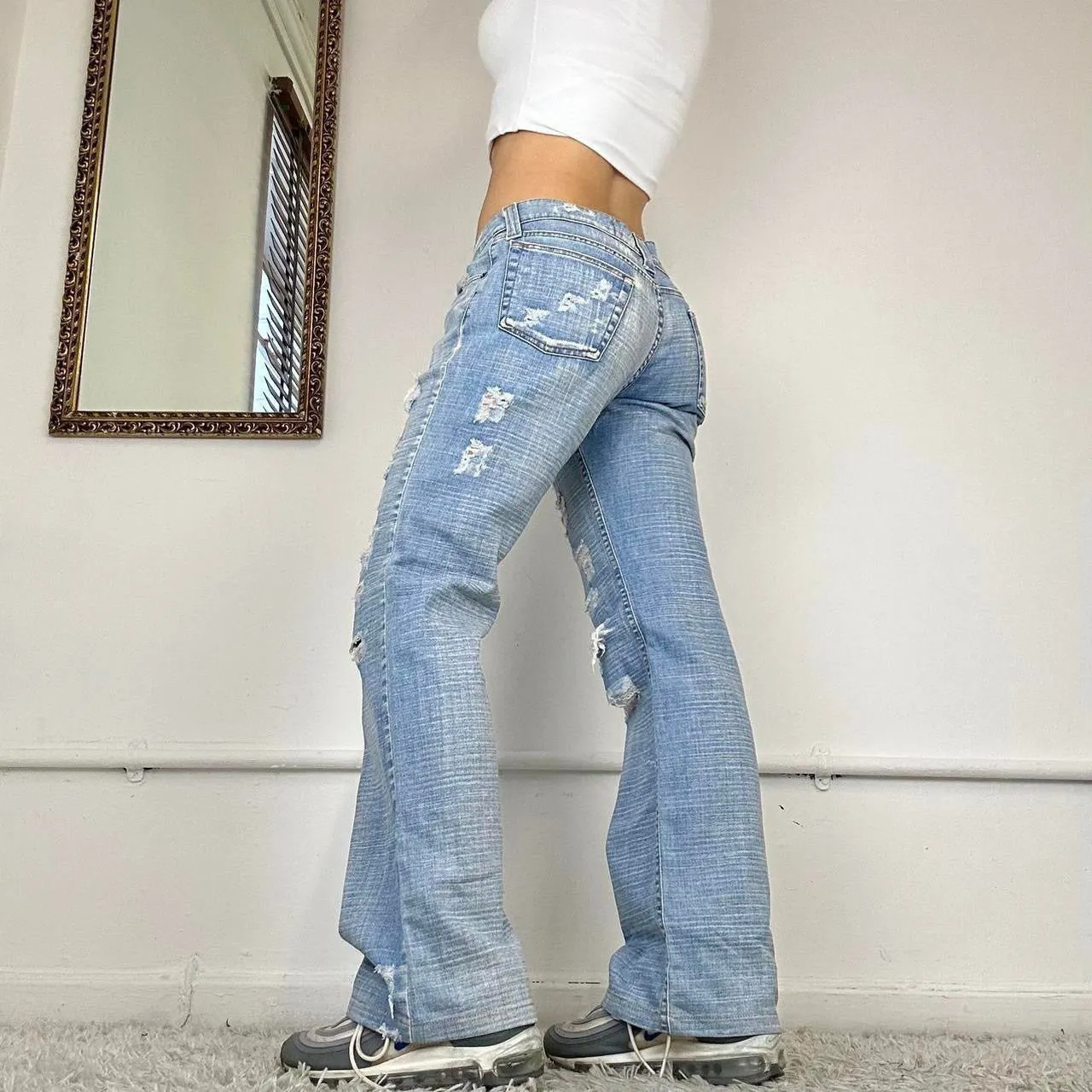light wash distressed jeans