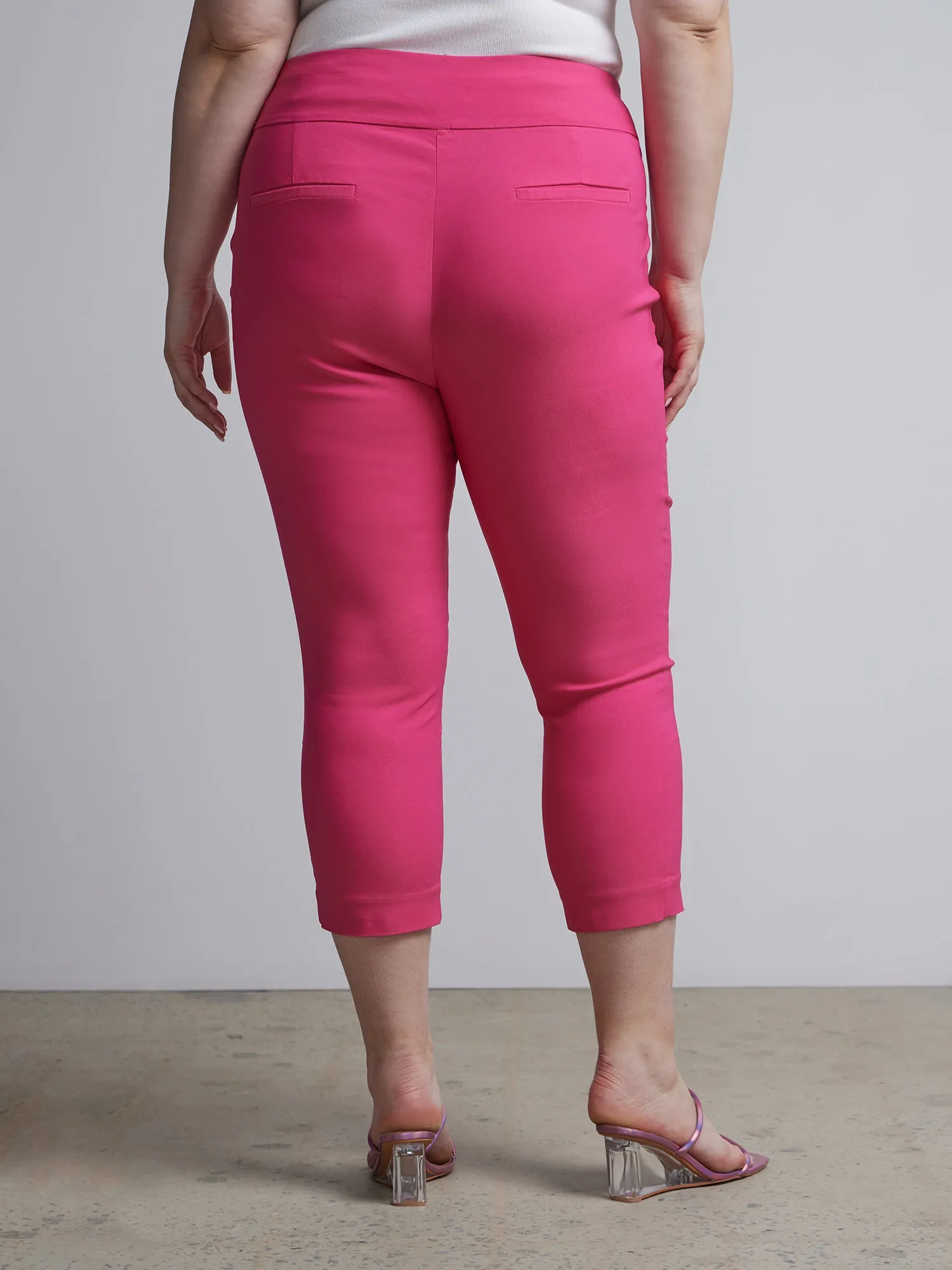 Plus Whitney High Rise Pull-On Capri Pant