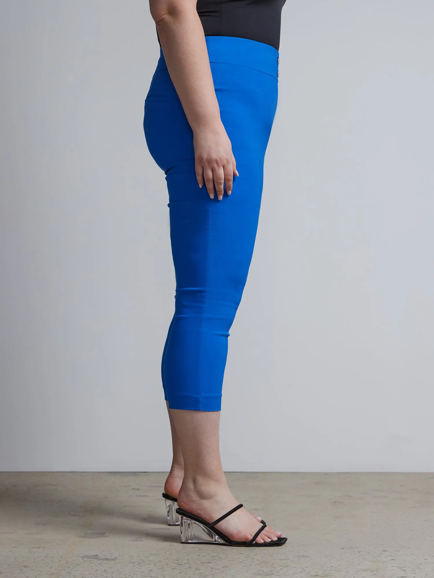 Plus Whitney High Rise Pull-On Capri Pant