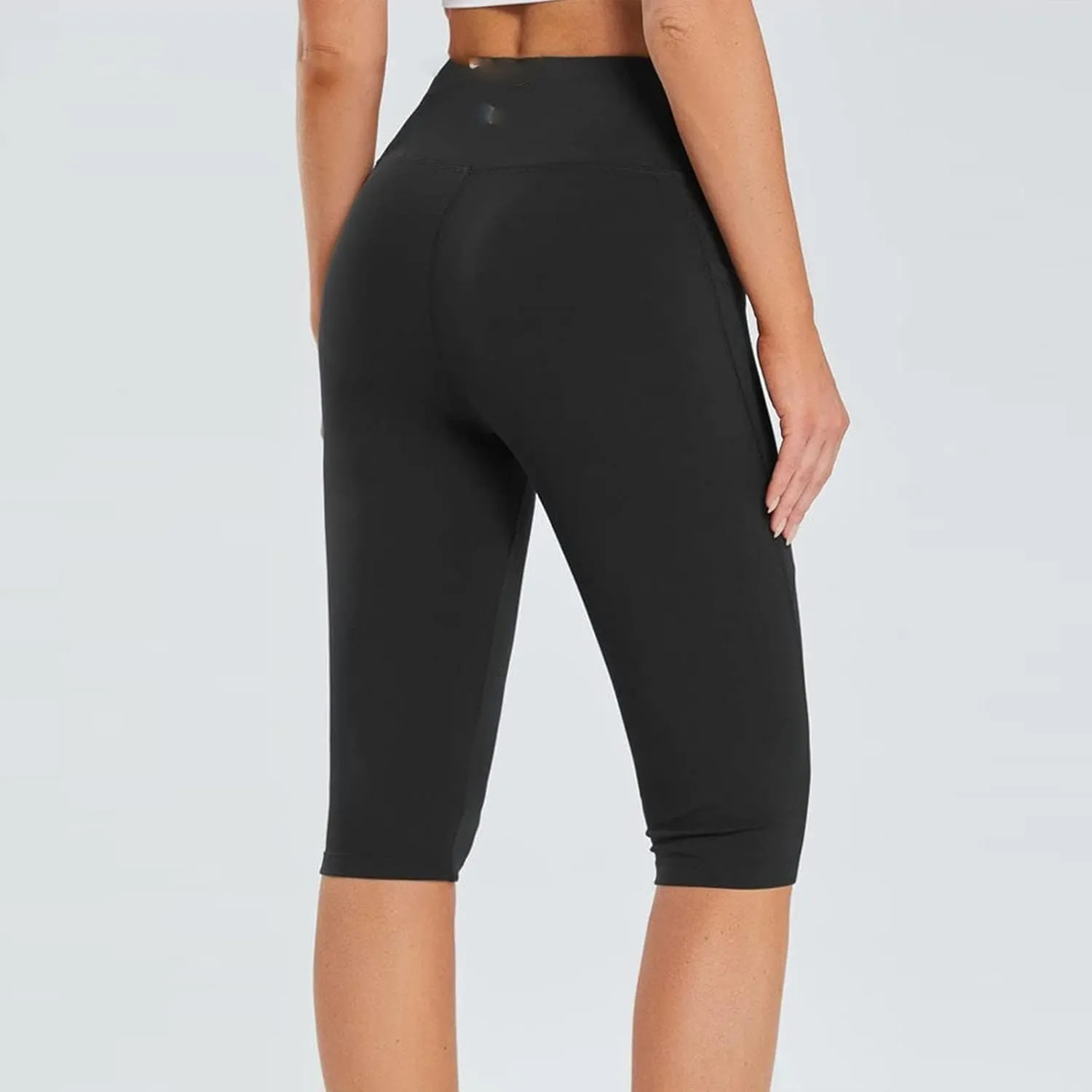 Women Knee Length Leggings Yoga Capris High Waisted Tummy Control Yoga Pants Athletic Biker Shorts with Pockets