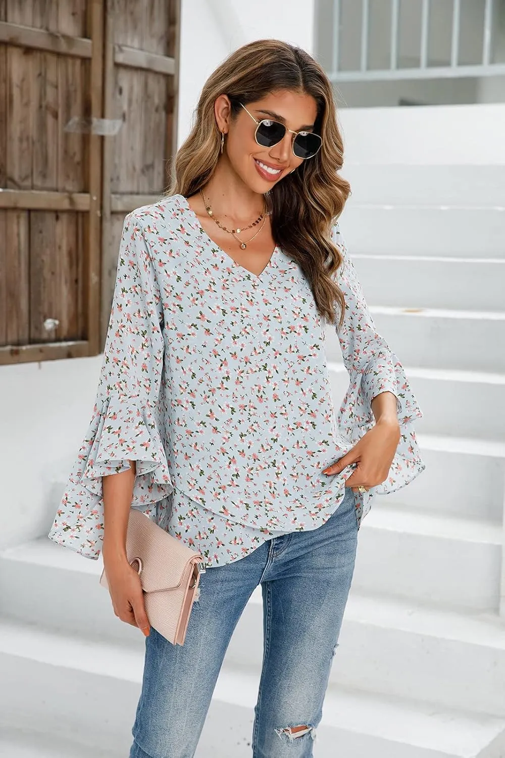 Womens Summer Chiffon Blouses Floral Print V-Neck Bell Sleeve Tops Dressy Casual T-Shirts Fashion 2024