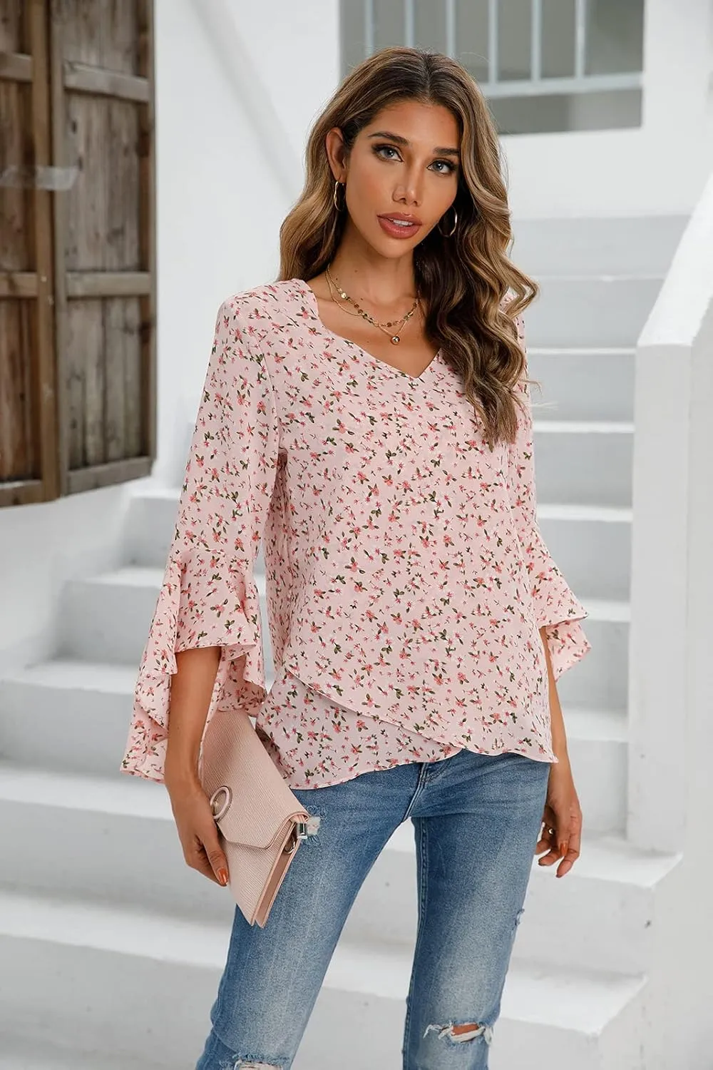 Womens Summer Chiffon Blouses Floral Print V-Neck Bell Sleeve Tops Dressy Casual T-Shirts Fashion 2024