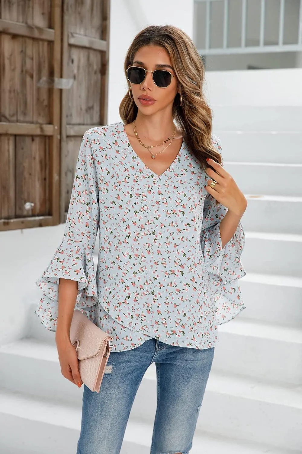 Womens Summer Chiffon Blouses Floral Print V-Neck Bell Sleeve Tops Dressy Casual T-Shirts Fashion 2024